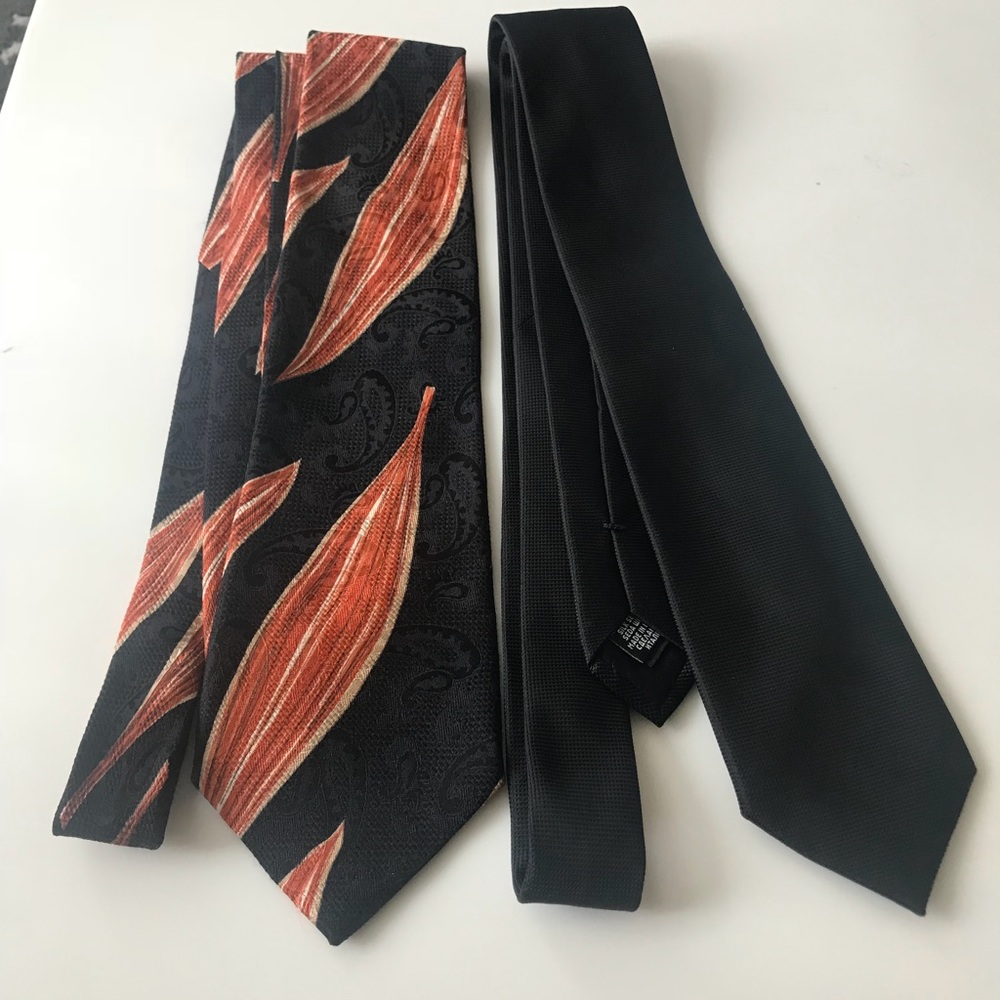 Lot of 2 Hugo boss ties made in Italy